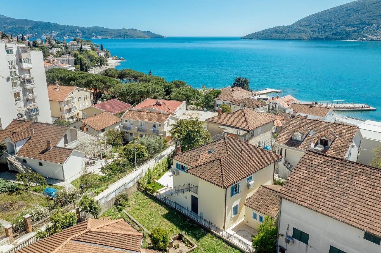 Magnolia Apartments 2 Herceg Novi - B&B