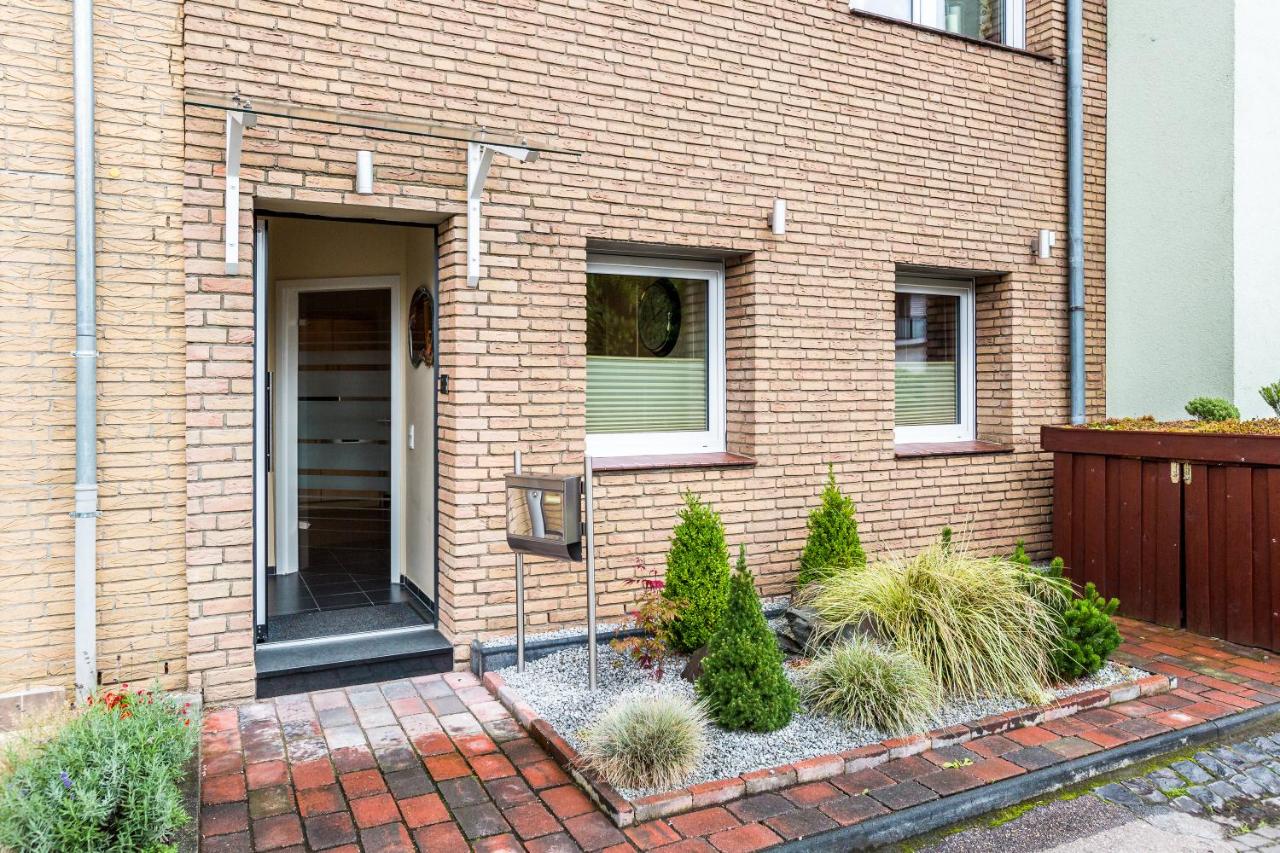 Design Apartment in Köln mit Terrasse - B&B