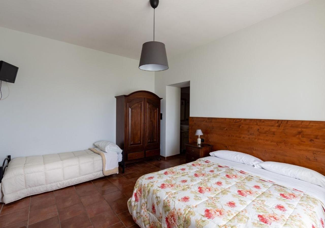 Chambre Triple avec Salle de Bains Privative