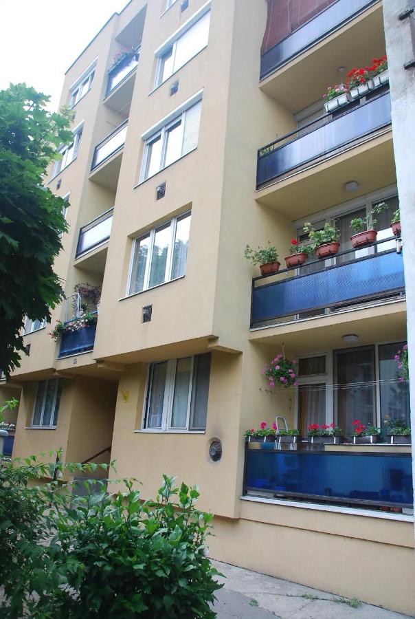 Bartakovics Apartman - B&B