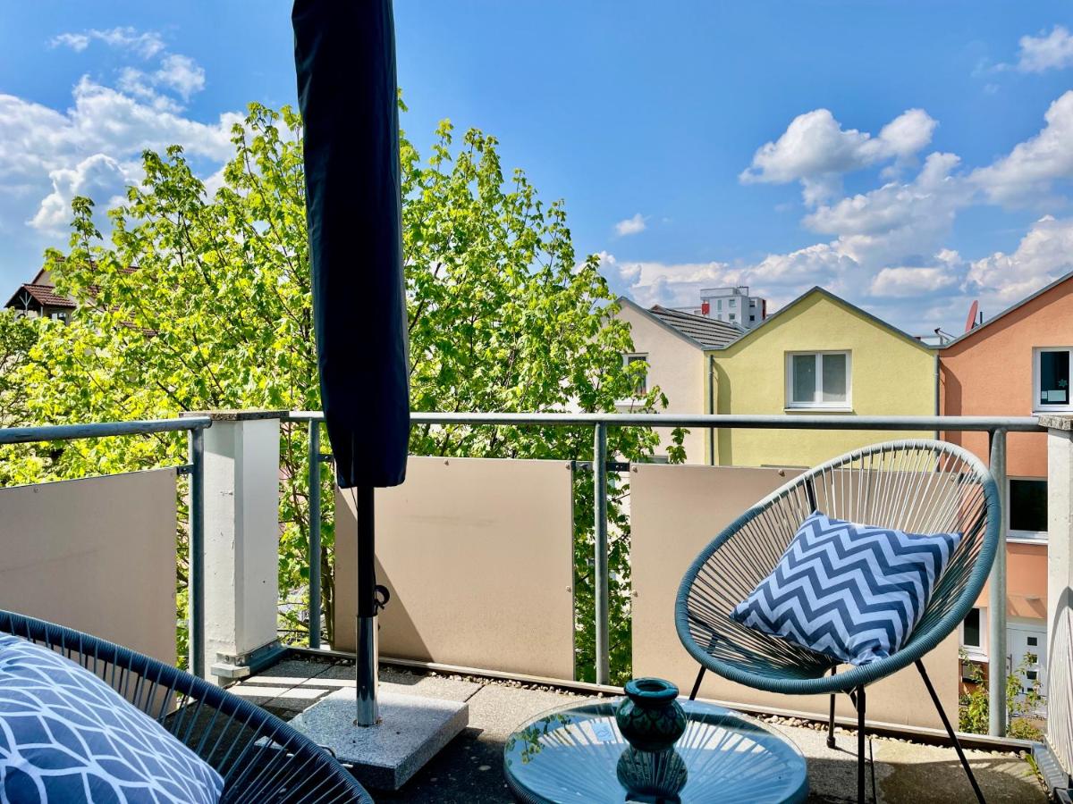 LaMiaCasa Balcony Near Bosch and Train Station - B&B Renningen