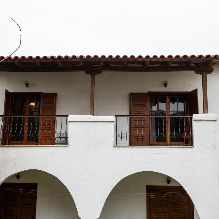 Vaso Manos Apartment - Siviri Chalkidiki - B&B