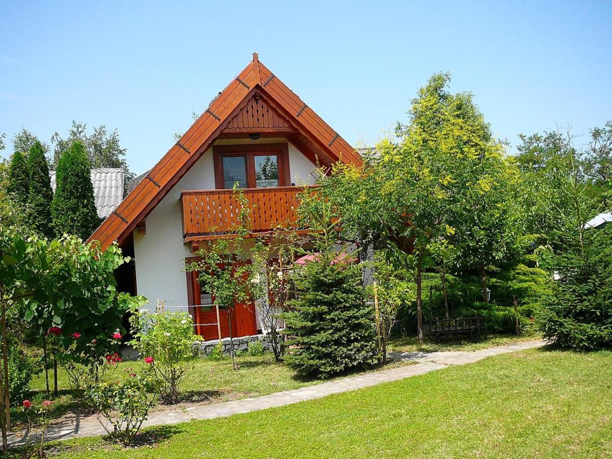 Apartment mit Poolblick