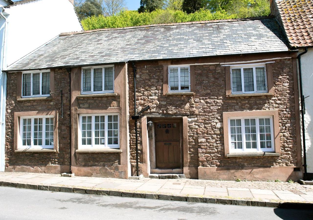 B&B Dunster - The Oval - Bed and Breakfast Dunster