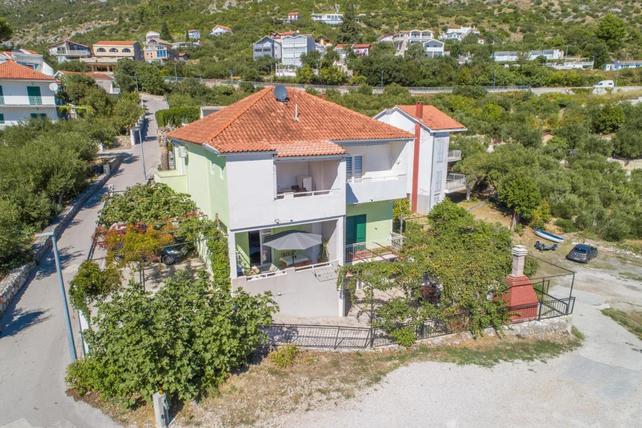 Topić - B&B Podaca