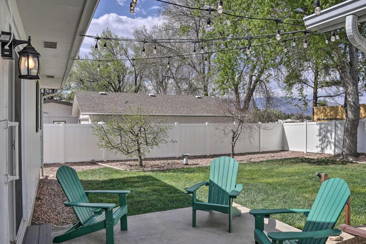 Pet-Friendly Canon City Home with Fenced Yard! - Chambres d’hôtes