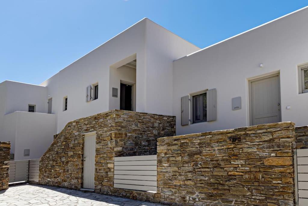 Villa Erato in Triantaros Tinos - Chambres d'hôtes Triantáros
