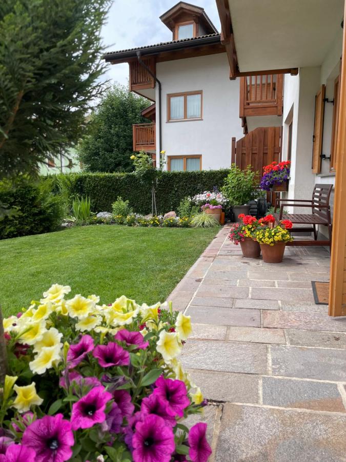 CASA BEBA - Agenzia Dolomiti Affitti - B&B