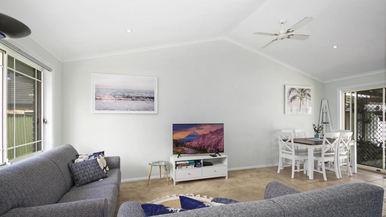 B&B Eumina - Beach Daze - Umina Beach Family Friendly - Bed and Breakfast Eumina