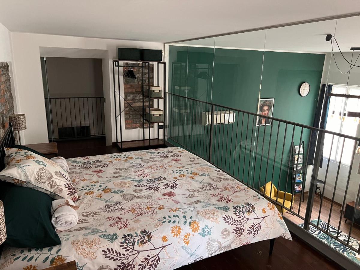 OpenSpaceMonti82 a pochi passi dal Duomo di Como - B&B Como