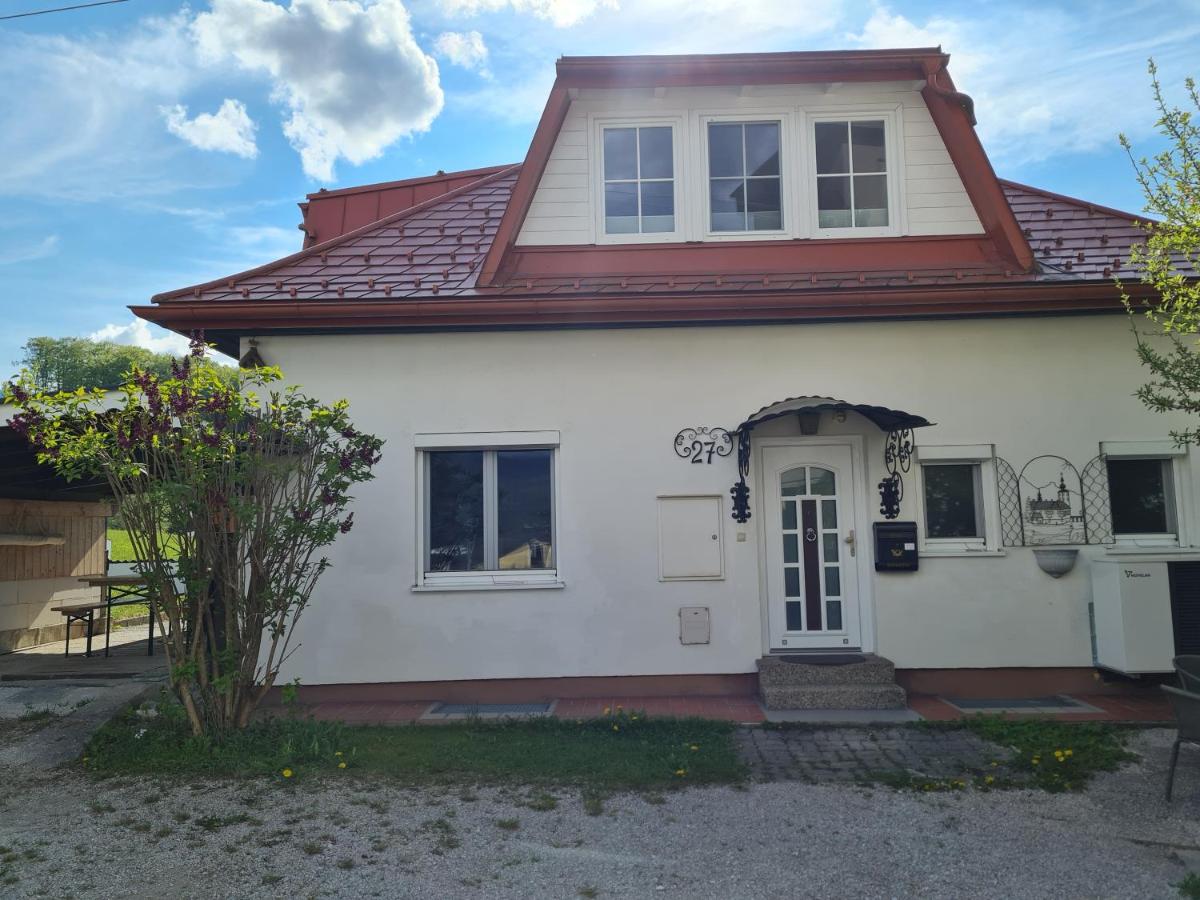 Ferienhaus Traunsteinblick - Bed and Breakfast