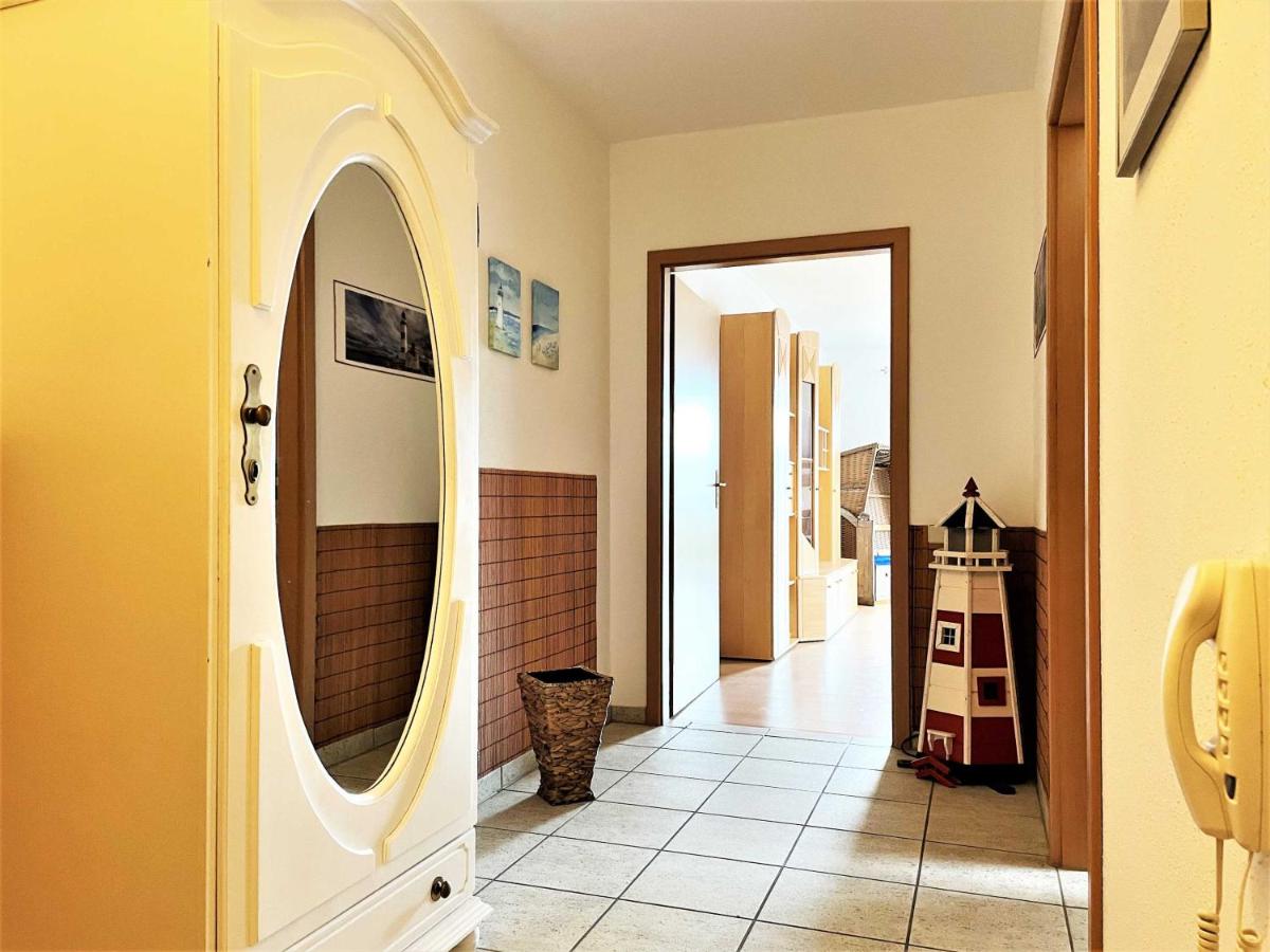 One-Bedroom Apartment with Shower