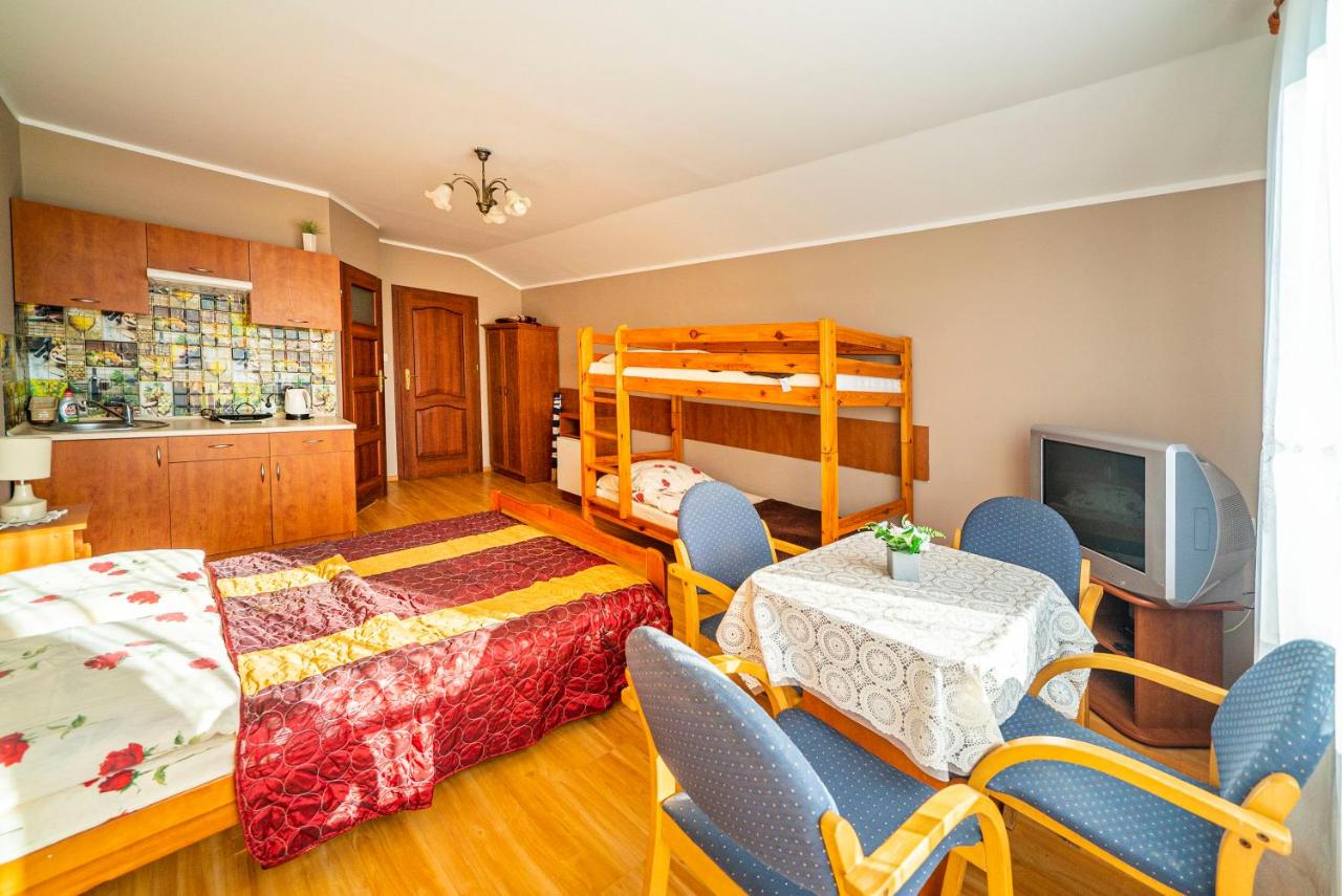 Habitación Triple con balcón