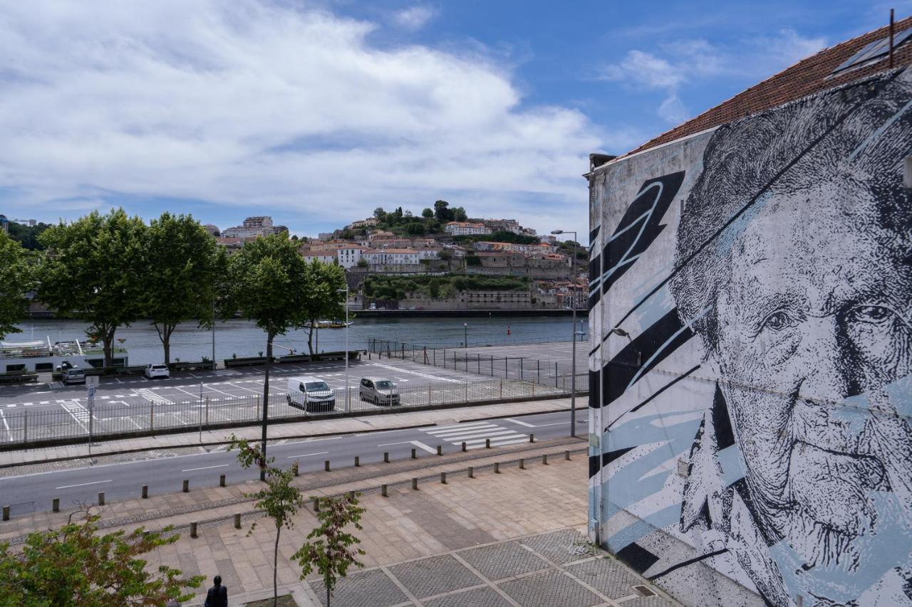 Estudio con vistas al lago