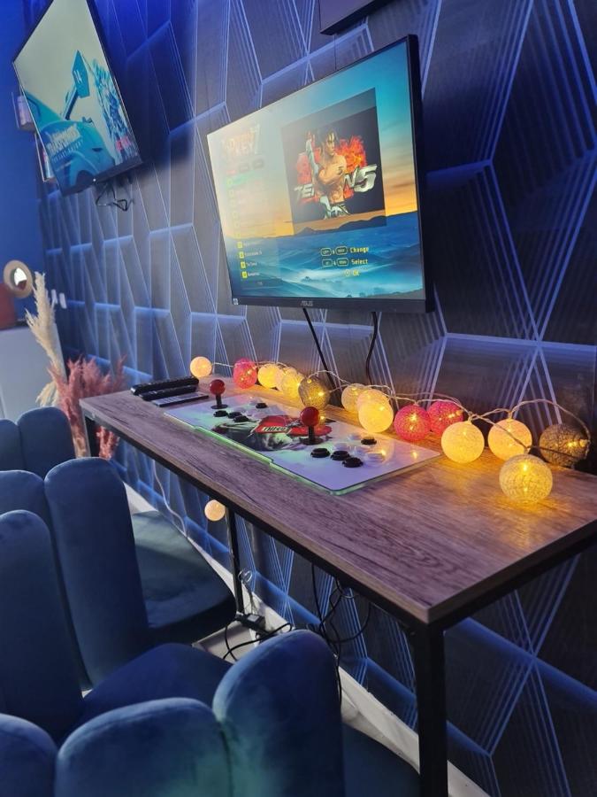 NG Prestige - Lille I Roubaix Centre I 121 - Gamer - Arcade de jeux - WIFI - NETFLIX - Bed and Breakfast
