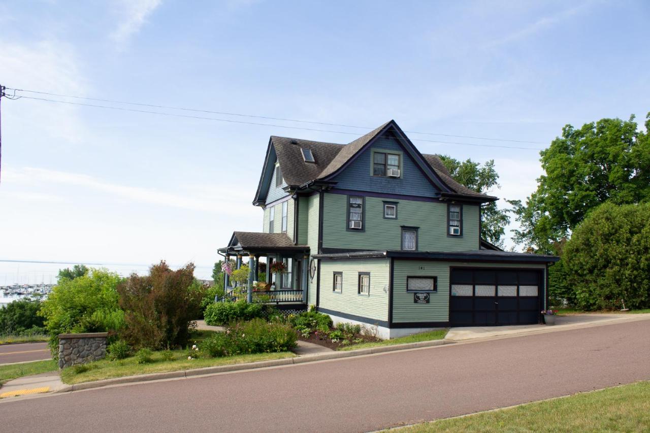 HARBOR HILL HOUSE - B&B Bayfield