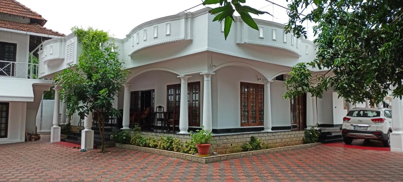 B&B Cochin - Vaiga Homes - Bed and Breakfast Cochin