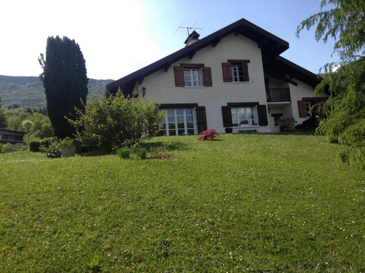 La maison des Bleuets - B&B