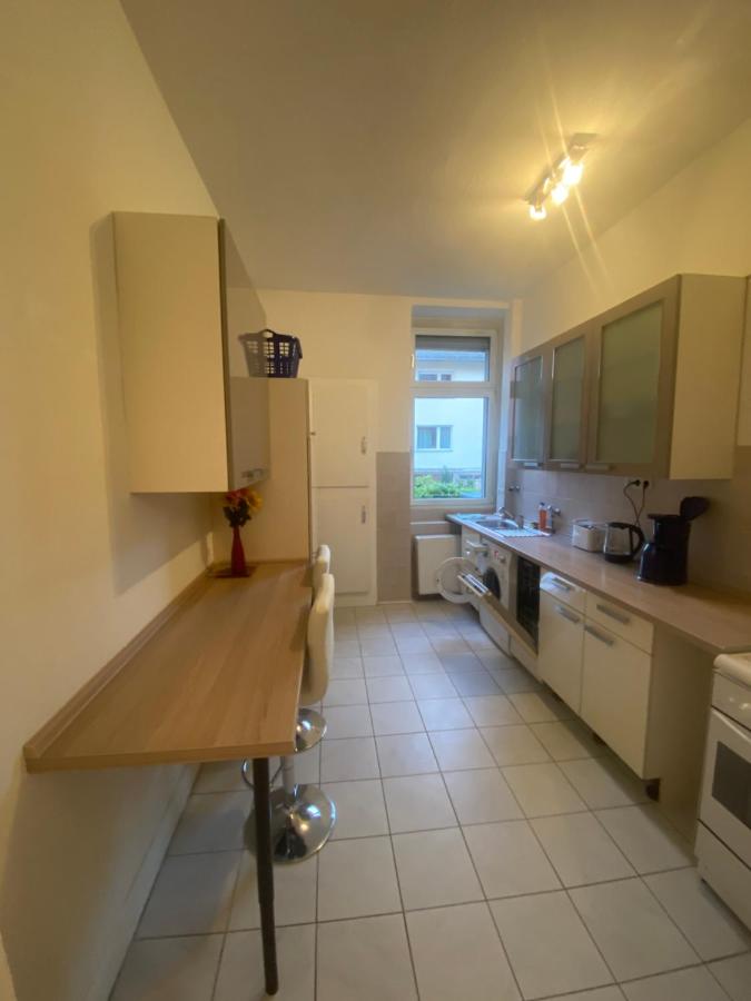 Ruhige gemütliche Wohnung Altbau in zentraler Lage Wiesbaden - B&B