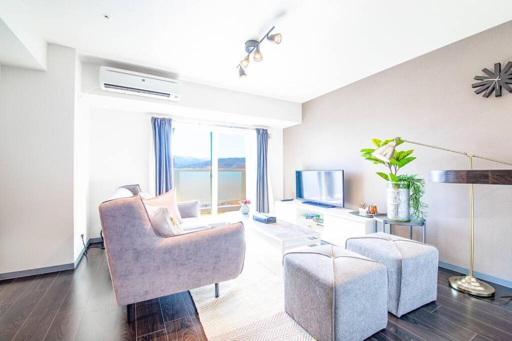 GIFT - B&B Otaru