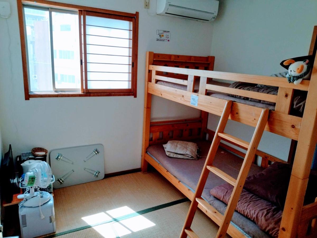 Standard Room with Shared Bathroom