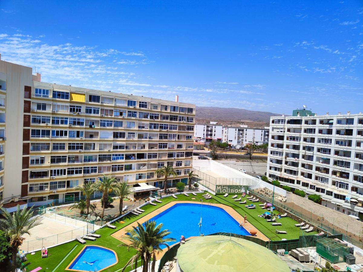 Residencial Los Molinos con piscina, TV internacional y Wifi - Ferienwohnung