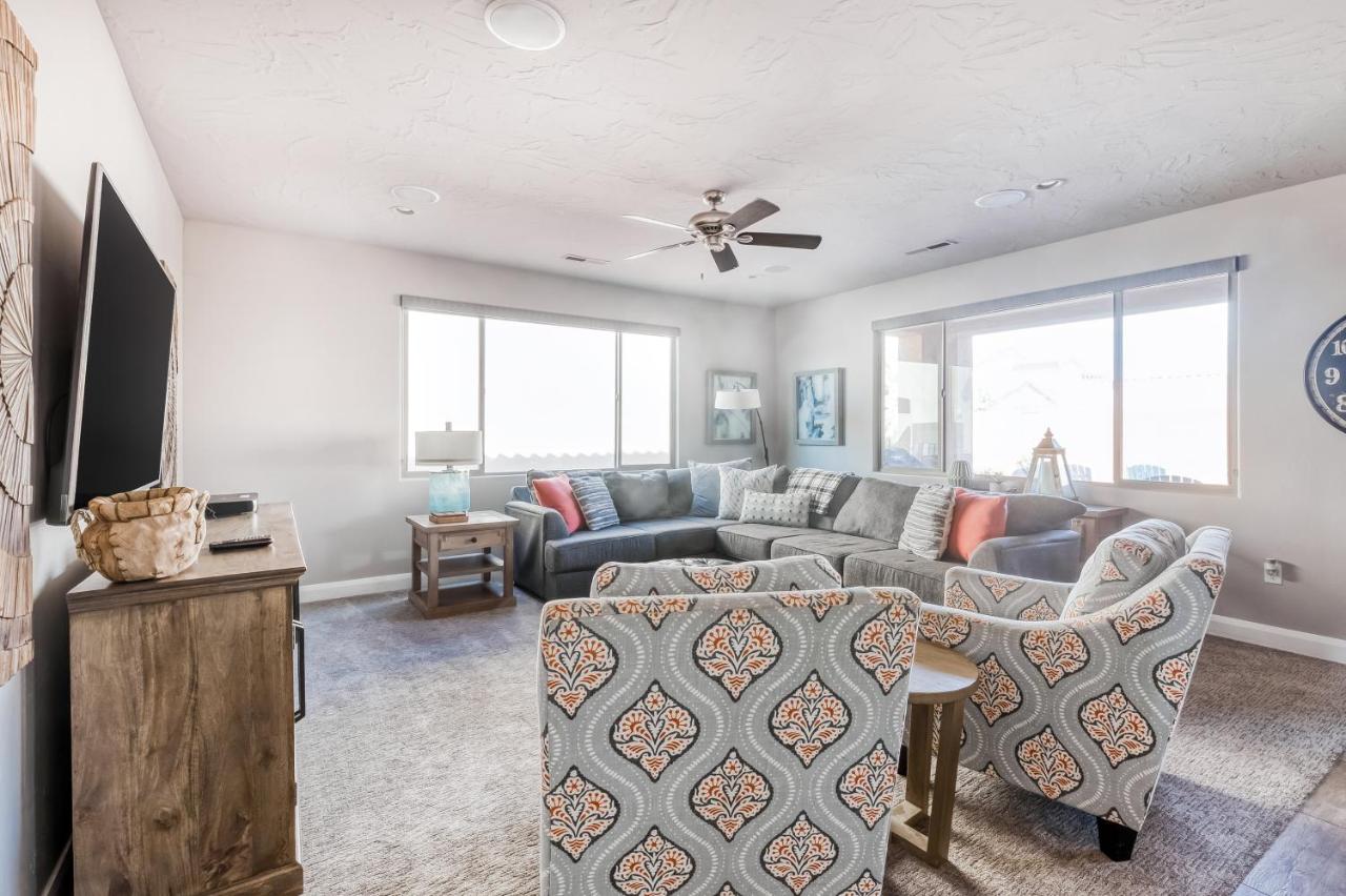 Desert Escape Paradise Village 93 - B&B