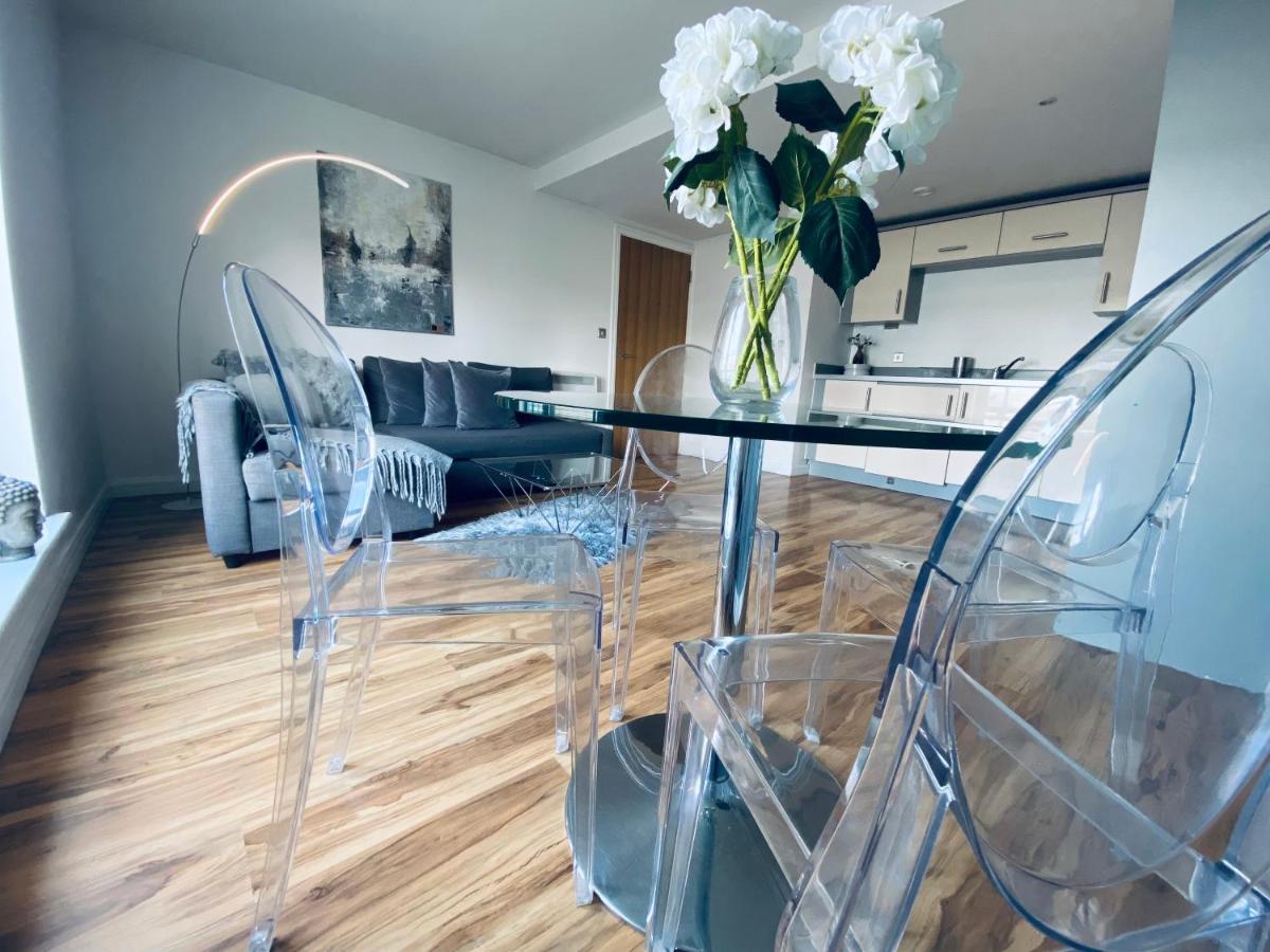 B&B Birmingham - Penthouse Birmingham City View - Bed and Breakfast Birmingham