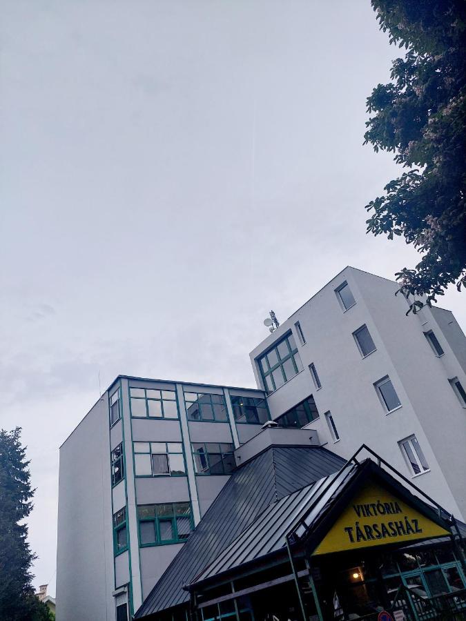 haJÓ Apartman - B&B