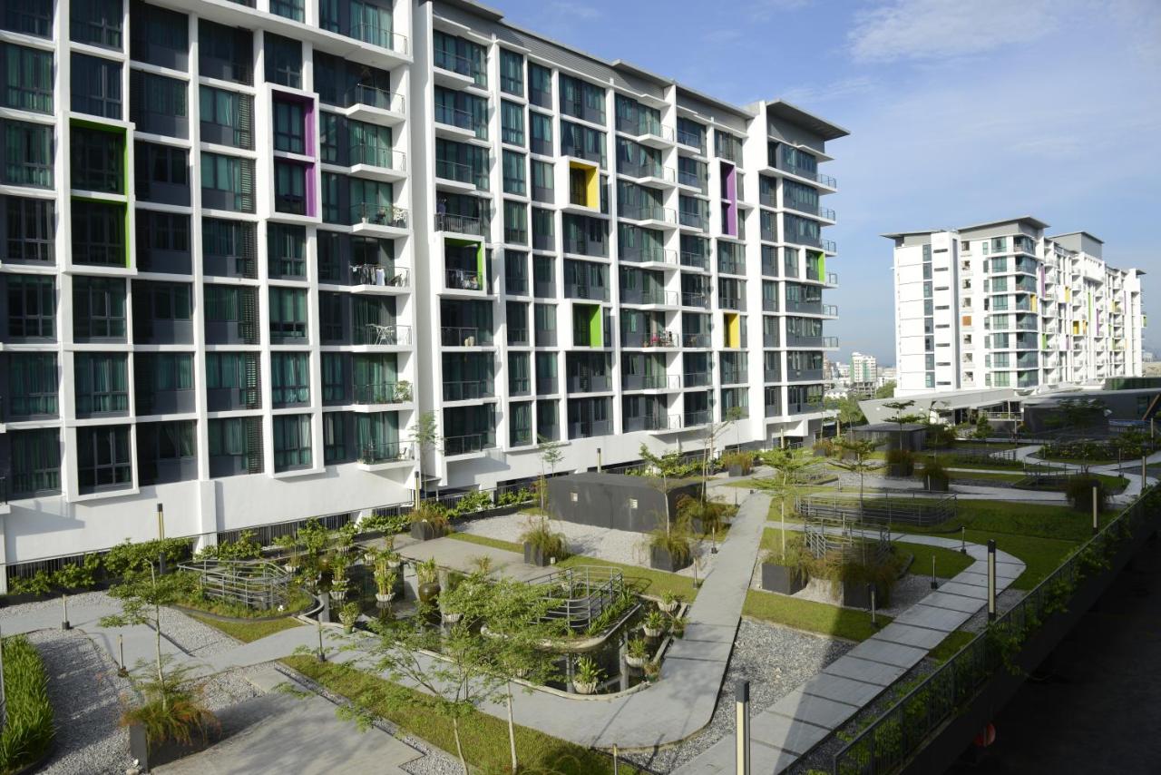 8pax Cozy Home Stay Jazz Suites 1 Vivacity Kuching Sarawak 3BR - B&B Kuching