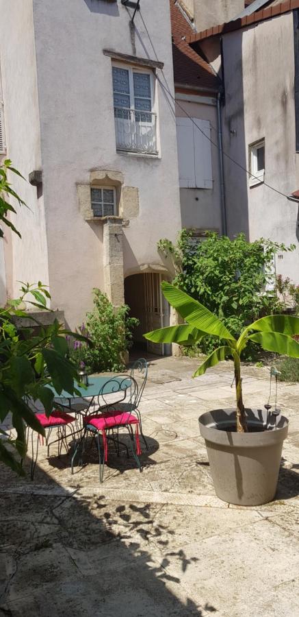 Les Petites Forges - Bed and Breakfast Auxonne