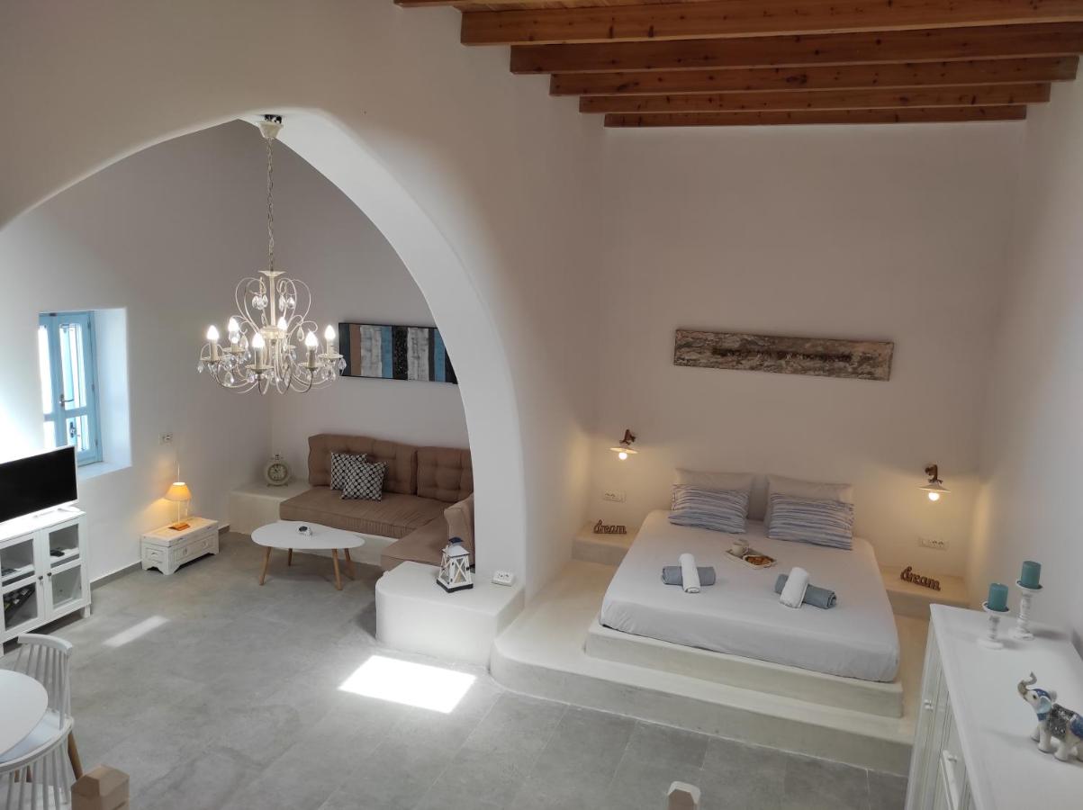 Traditional Luxury House - B&B Kalythiés
