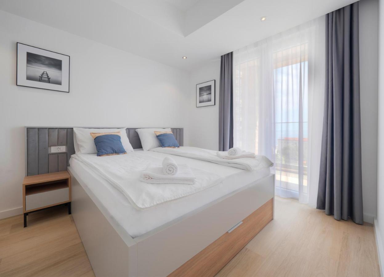 Horizon-One bedroom apartment with pool Jane - Ferienwohnung Bečići