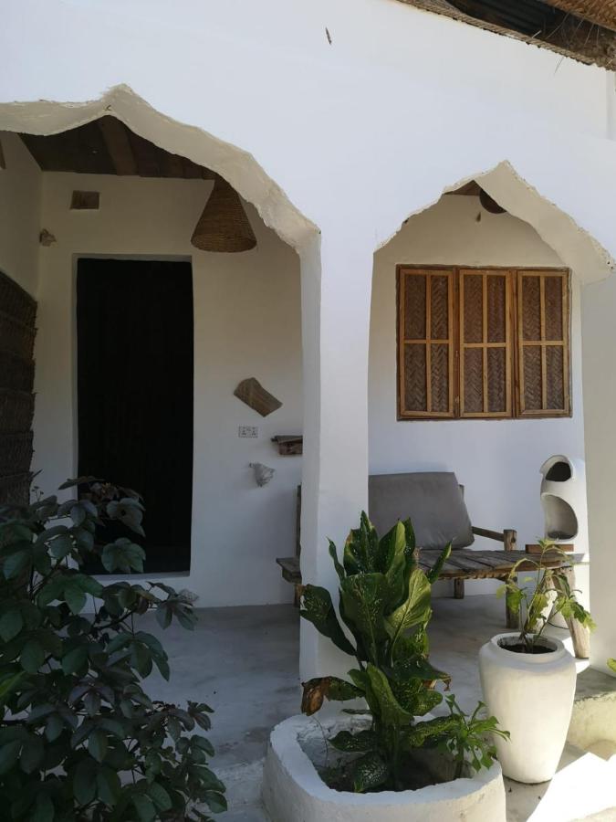 Wow Beach House - B&B Jambiani