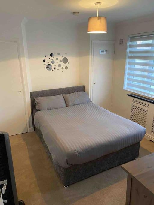 B&B Dartford - Cozy one bed flat - Bed and Breakfast Dartford