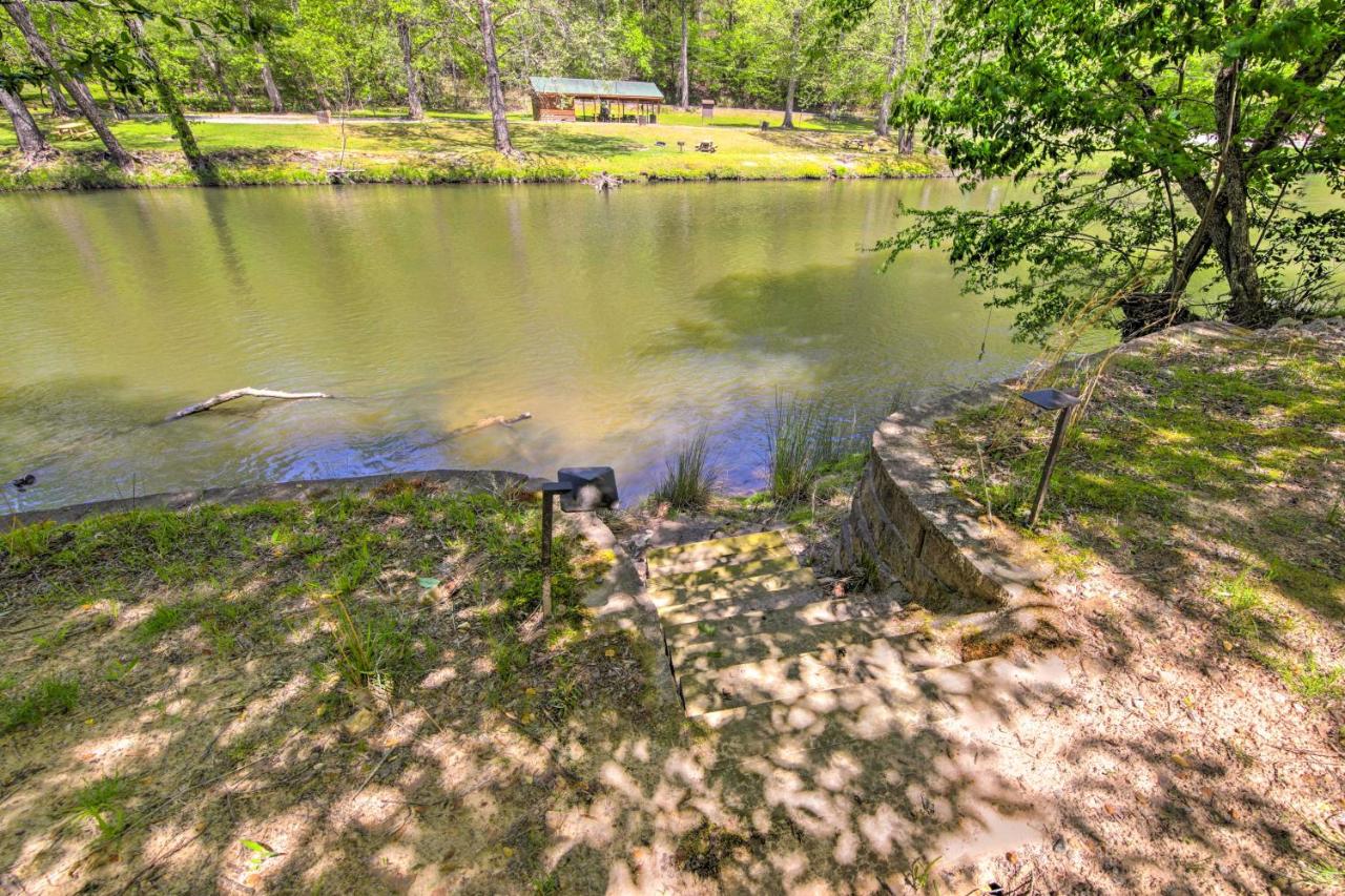 Riverfront Cabin with Wraparound Decks and Fire Pit! - B&B