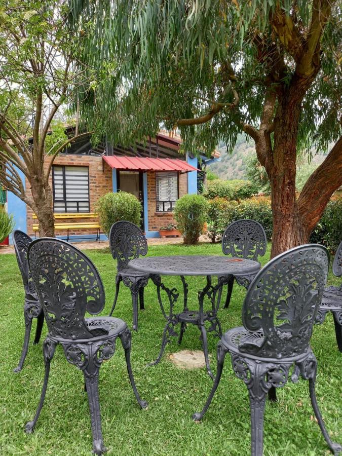 B&B Sogamoso - EL REFUGIO Cabaña Campestre - Bed and Breakfast Sogamoso