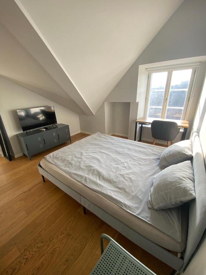 Apartment mit Balkon