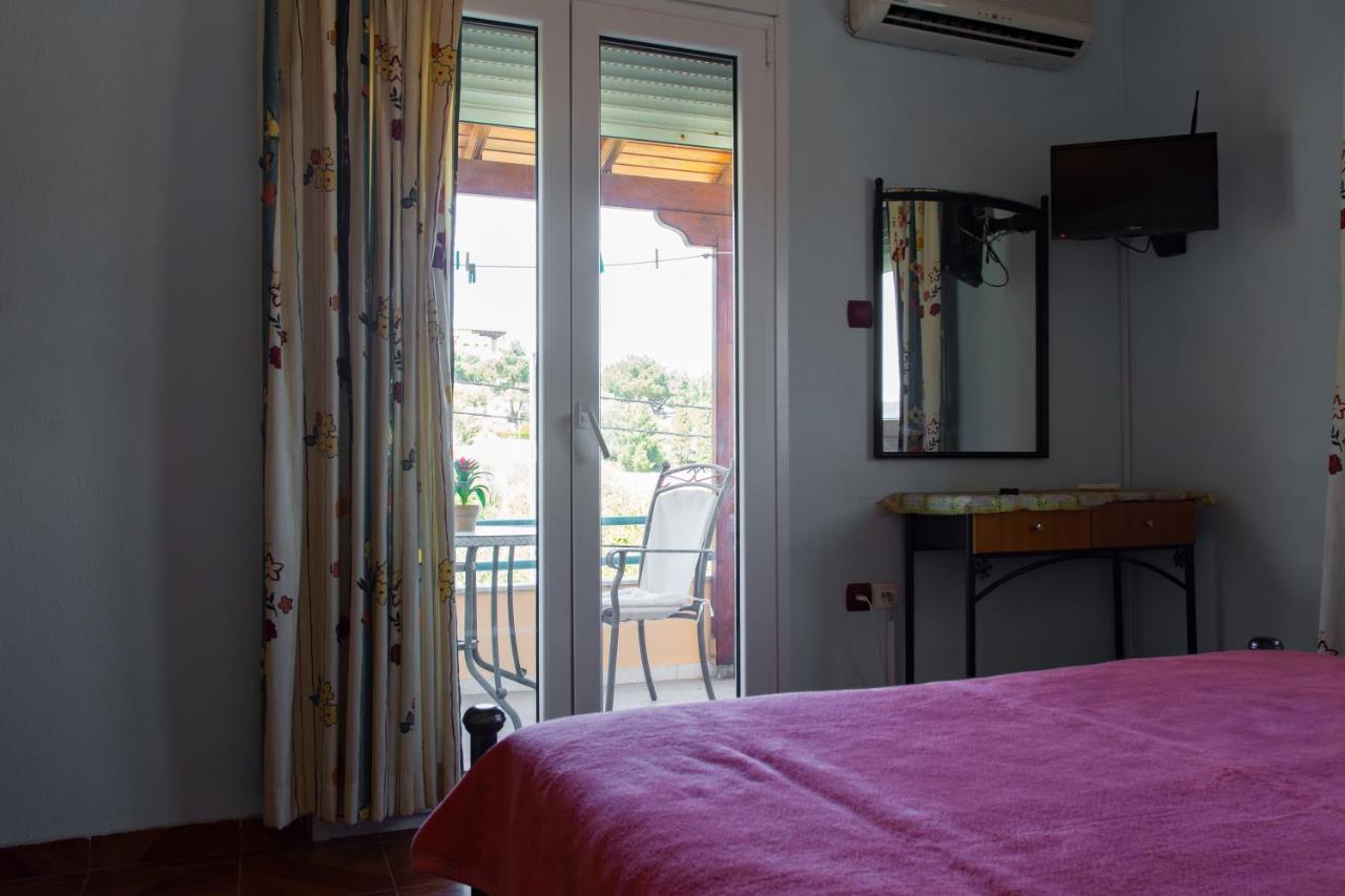 Appartamento con 1 Camera da Letto (3 Adulti)