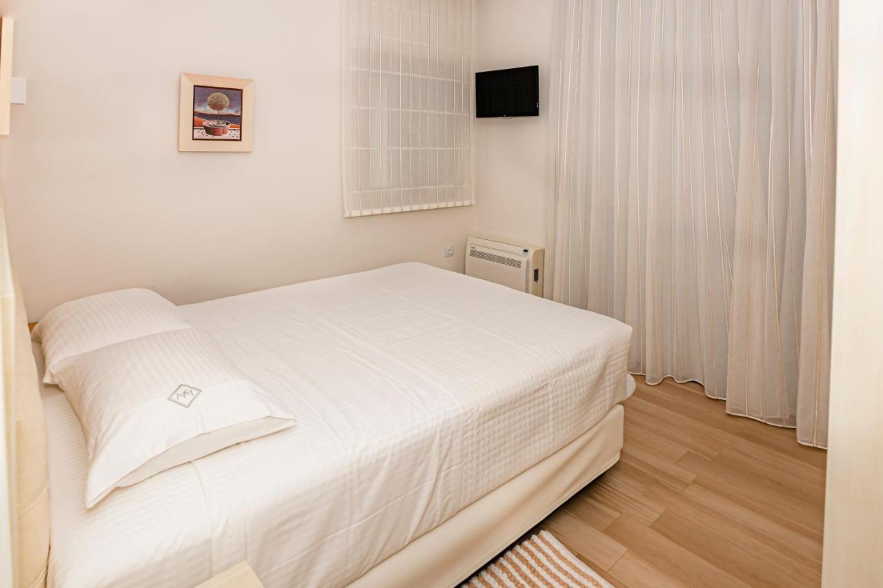 Sup Villa Marina Mare Sauna-Hammam & Heated Pool - BBQ - B&B