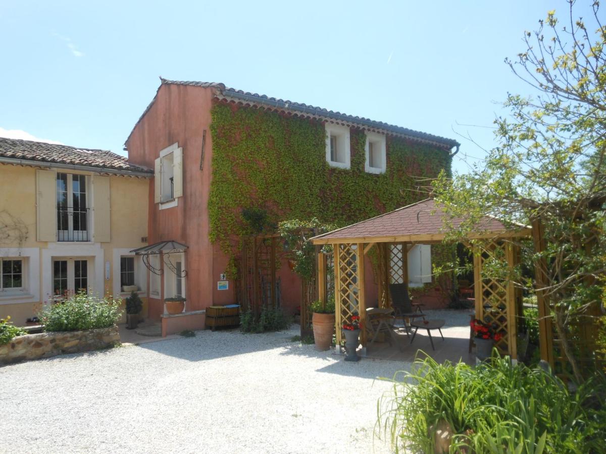 B&B Roussillon - Les Passiflores - Bed and Breakfast Roussillon