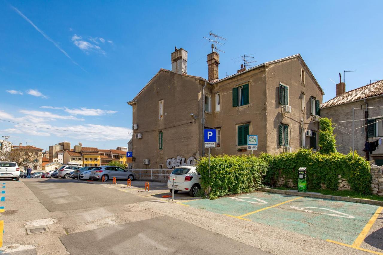 Rijeka Old Town Apartment - B&B Rijeka