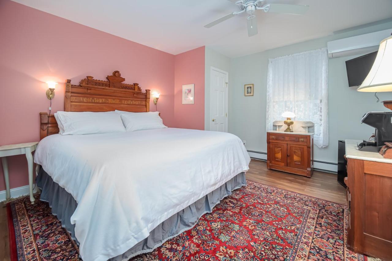 Deluxe Zimmer mit Kingsize-Bett
