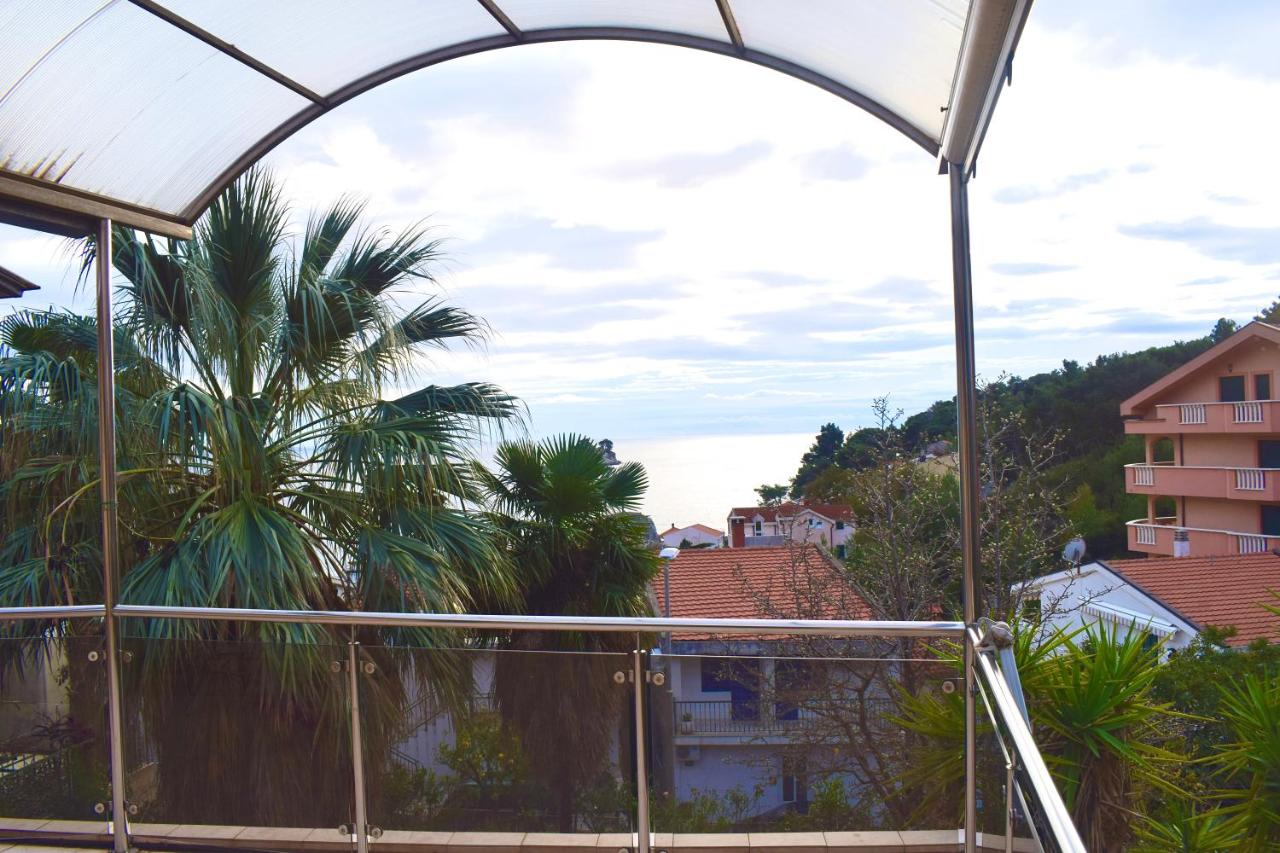 Family Villa - Bed and Breakfast
