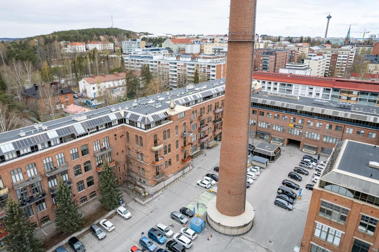 Historical Loft with Sauna & Free Parking, Hosts up to 7 guests - Hosted by 2ndhomes - B&B