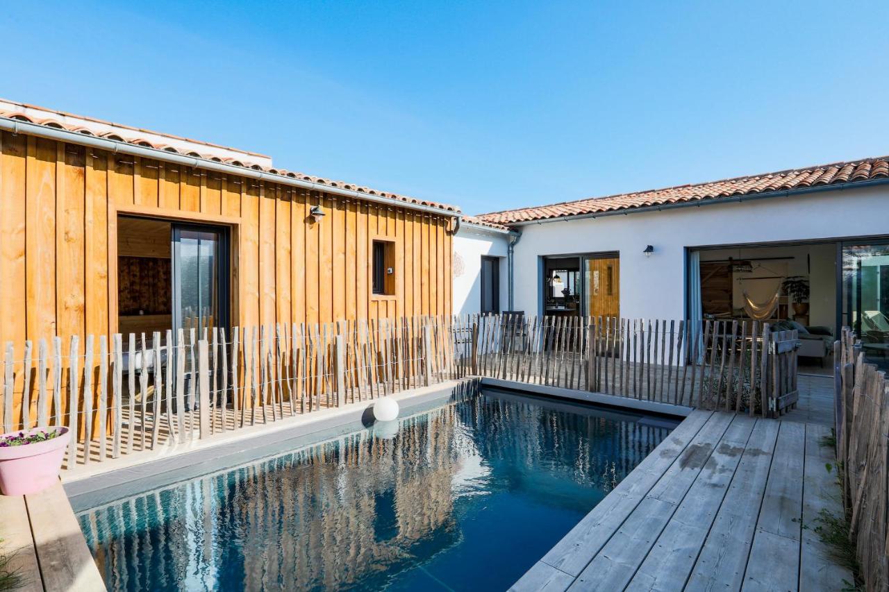 Le 7 - Entre mer et bois - Maison avec piscine - B&B Rivedoux-Plage