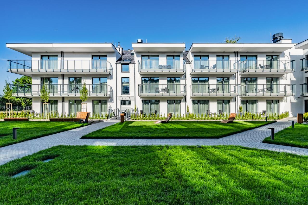 Rezydencja Niechorze Apartament SŁONECZNY 231 z Basenem, Sauną, Jacuzzi, przy samej PLAŻY - 5D Apartments - Chambres d'hôtes Niechorze
