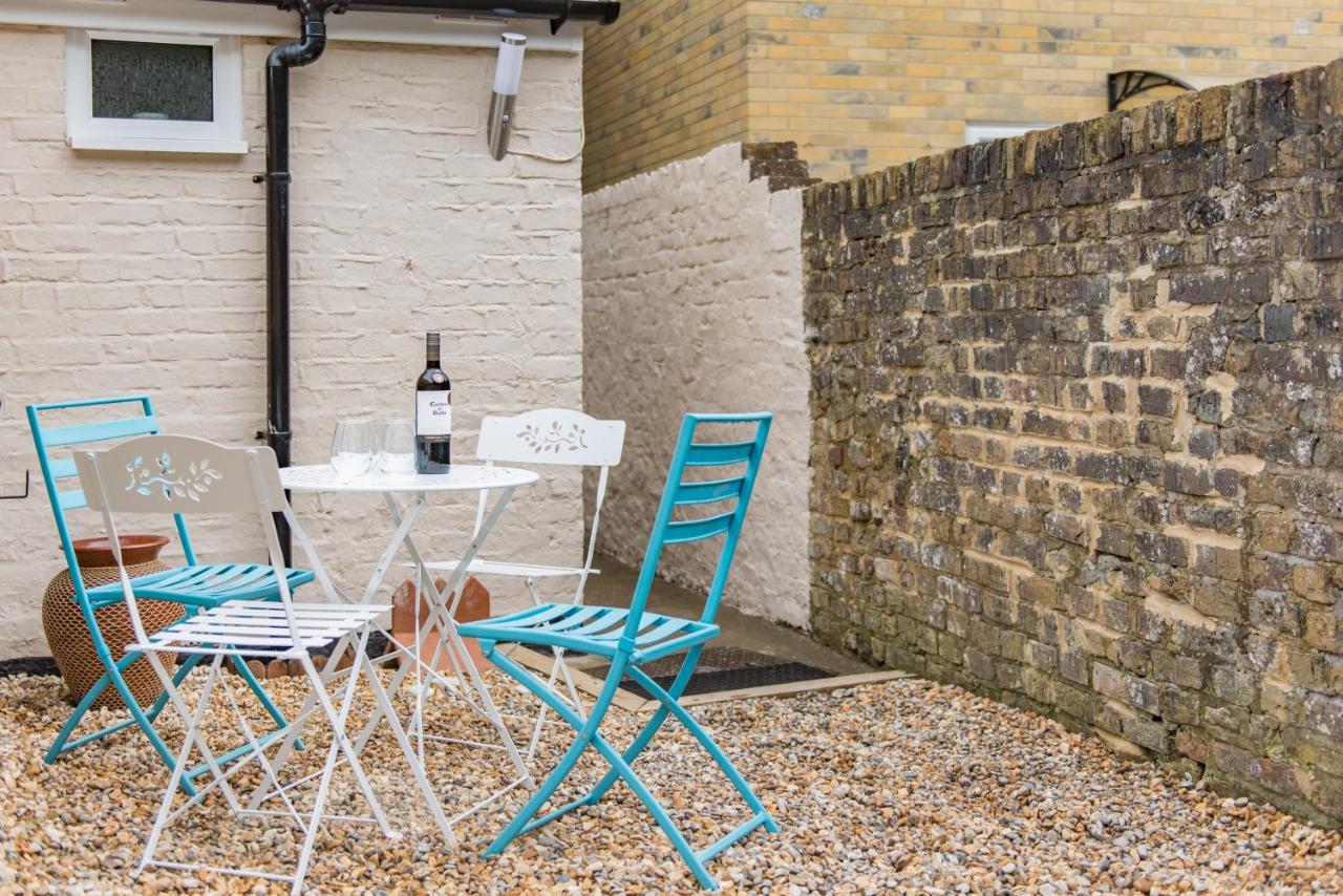 Castle View - Charming cottage with views of Dover Castle - Chambres d'hôtes Kent