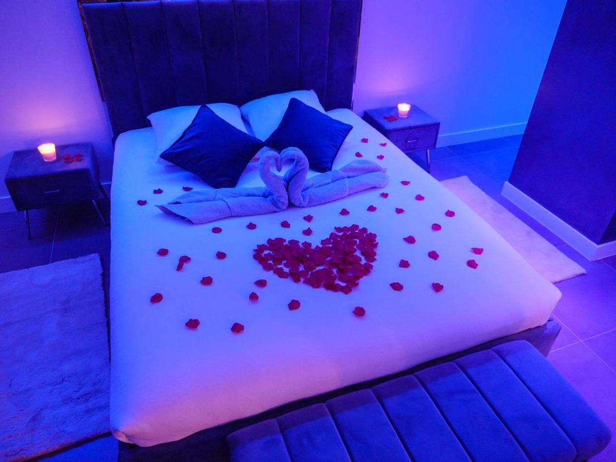 Appartement - Jacuzzi - Pour deux - B&B