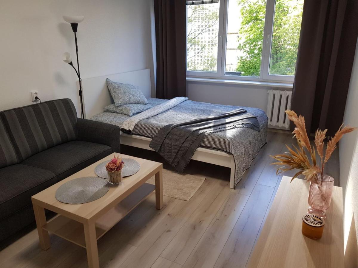Modern studio Naujakiemio, Self-Check-In, Free Parking - B&B Klaipėda